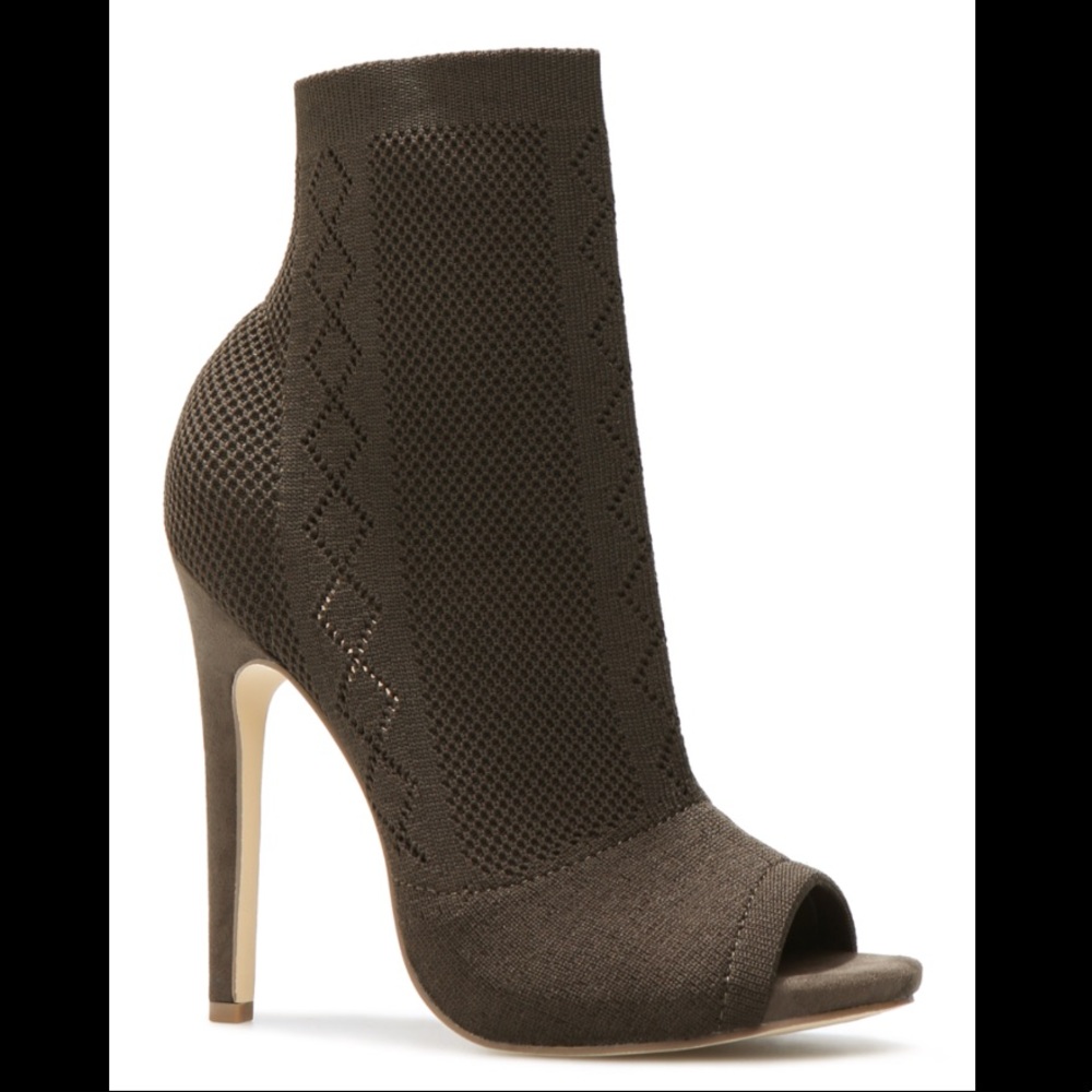 Olive green booties - never worn